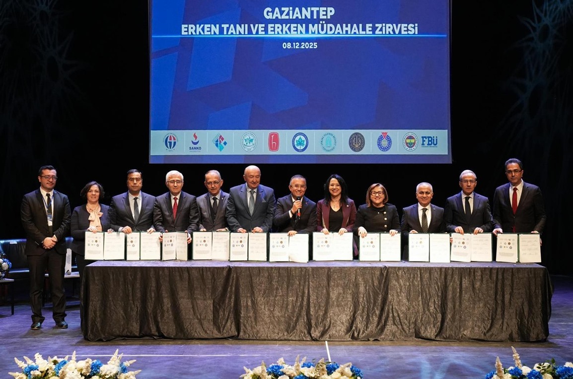 Üniversitemiz Rehabilitasyon Hizmetlerinin Değerlendirilmesi ve Kapasitesinin Geliştirilmesi Konulu Protokole Taraf Oldu