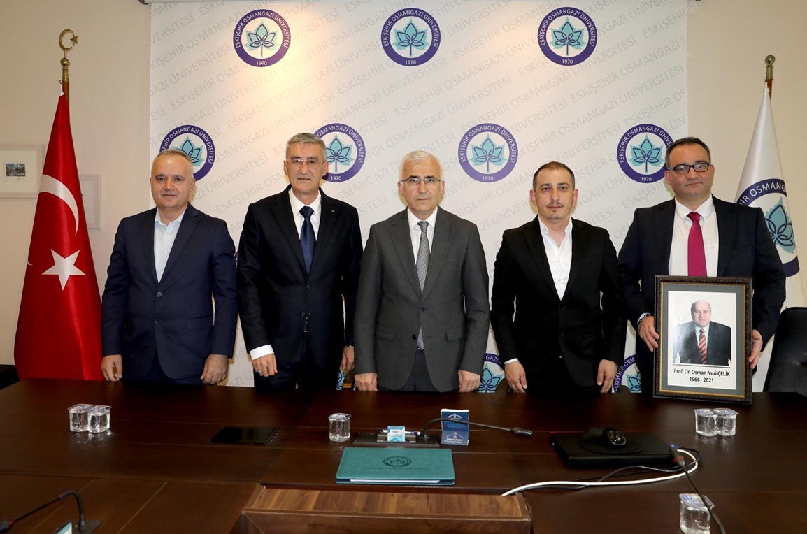 Üniversitemizde Geliştirilen Yerli Gres Teknolojisi Nemli A.Ş.’ye Devredildi